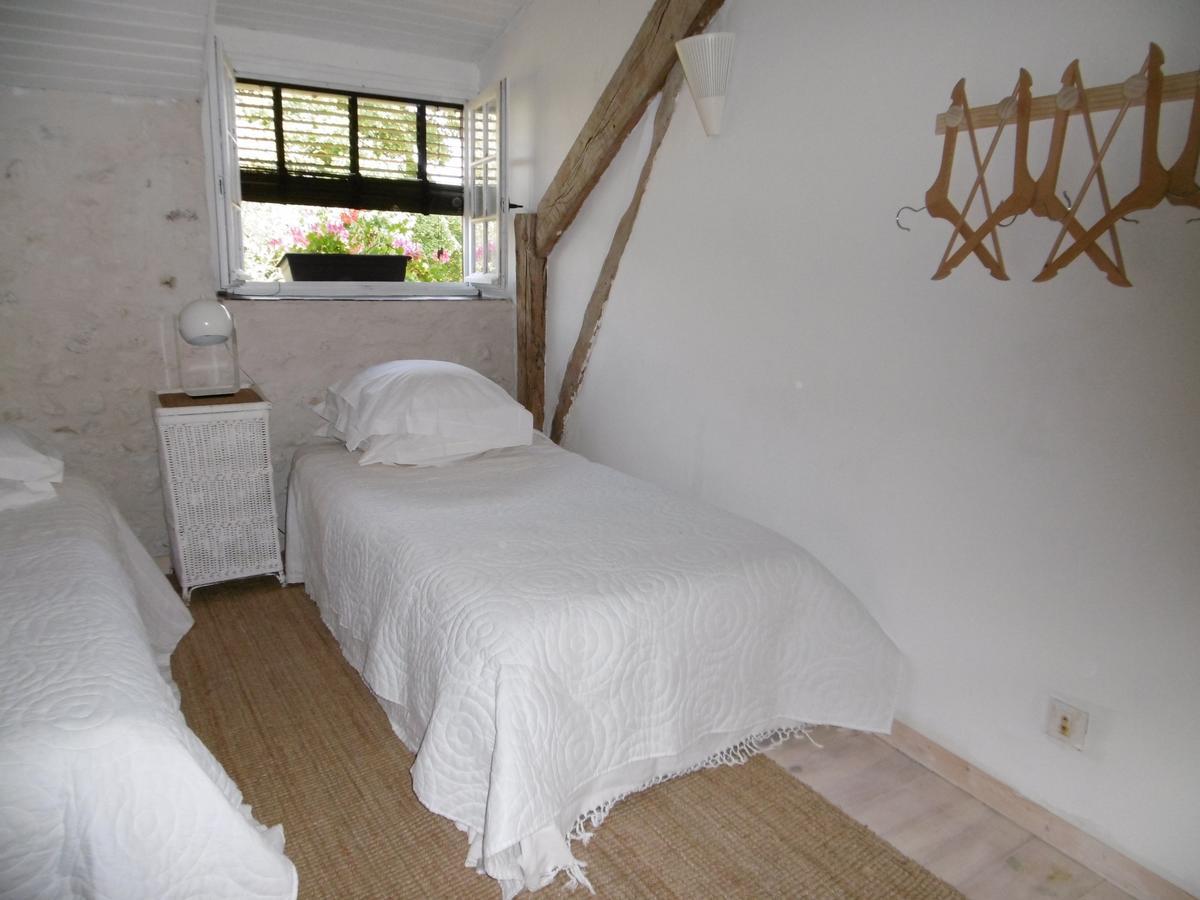 Pauliac Chambres D'Hôtes Celles  Chambre photo
